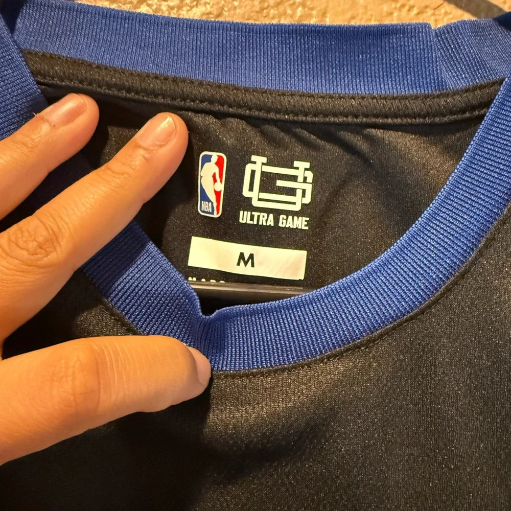 NBA Golden State Warriors Black Blue Sleeveless Jersey with Yellow Logo - Picture 4 of 5